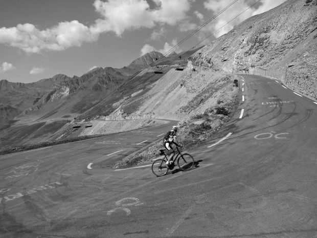 cycliste col tourmalet
